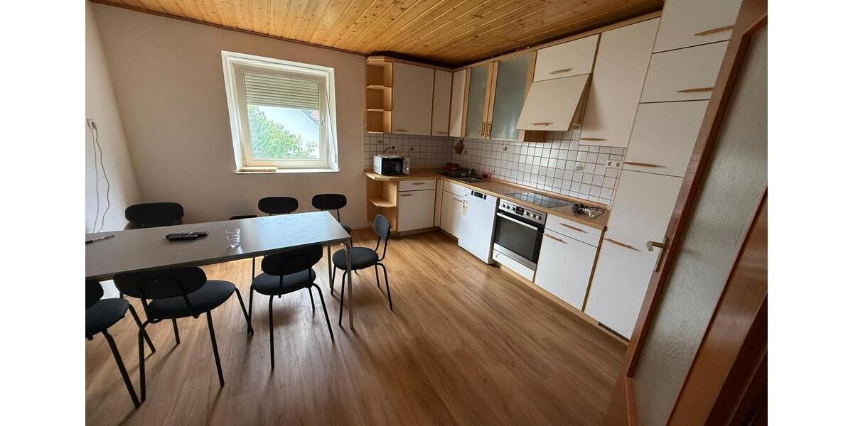 Etagenwohnung Nersingen - 3.5 Zimmer, 98 m&sup2;, 1.900&euro; | Angebot:26038534