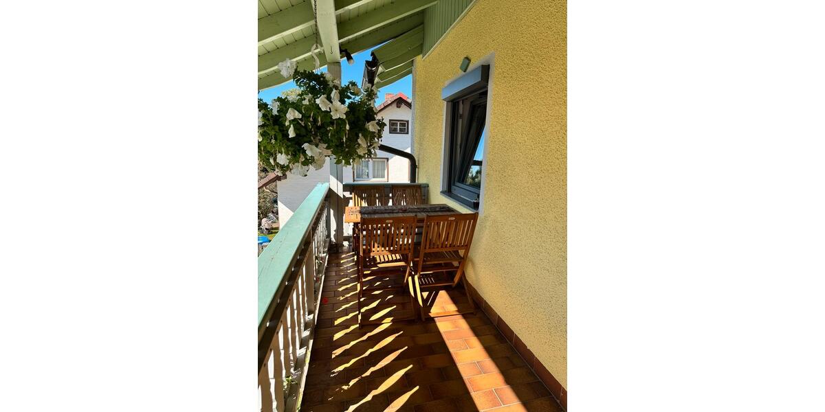 Wohnen auf Zeit Wegscheid - 4 Zimmer, 140 m&sup2;, 94&euro; | Angebot:25468438