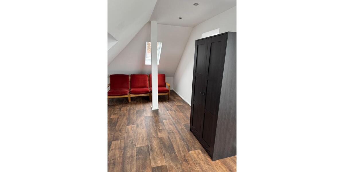 WG-Zimmer 5er WG möbliert 5 zimmer