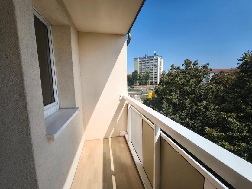*Moderne DreiraumWohnung* Idyllische Lage*
