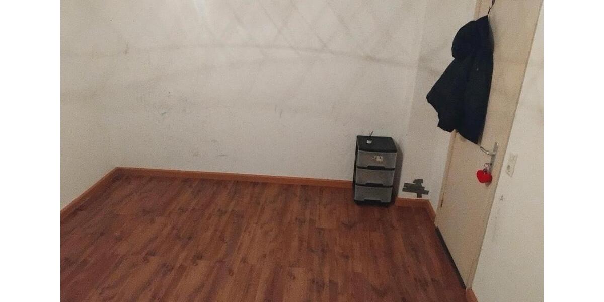 Wohnen auf Zeit Oldenburg Drielaker-Moor - 15 Zimmer, 15 m&sup2;, 250&euro; | Angebot:26083351