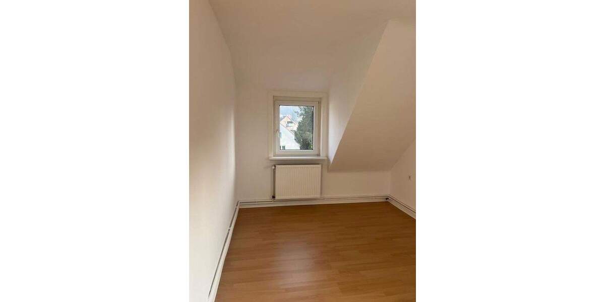 Etagenwohnung Hameln Nordstadt - 3 Zimmer, 81 m&sup2;, 725&euro; | Angebot:25752905