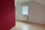 Dachgeschoßwohnung Homburg - 4 Zimmer, 95 m&sup2;, 750&euro; | Angebot:26413157