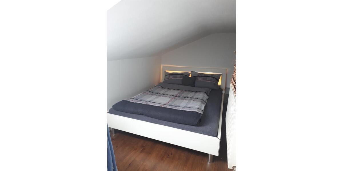 Wohnen auf Zeit Dortmund Huckarde - 6 Zimmer, 200 m&sup2;, 555&euro; | Angebot:26686642