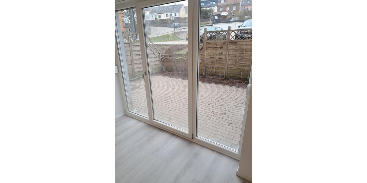 Erdgeschoßwohnung Sulzbach (Saar) - 3 Zimmer, 97 m&sup2;, 800&euro; | Angebot:25783205