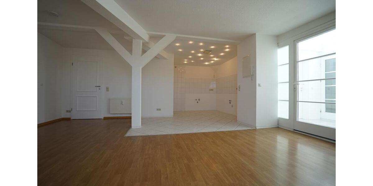 Dachgeschoßwohnung Dresden Cotta - 3 Zimmer, 80 m&sup2;, 1.099&euro; | Angebot:26382767
