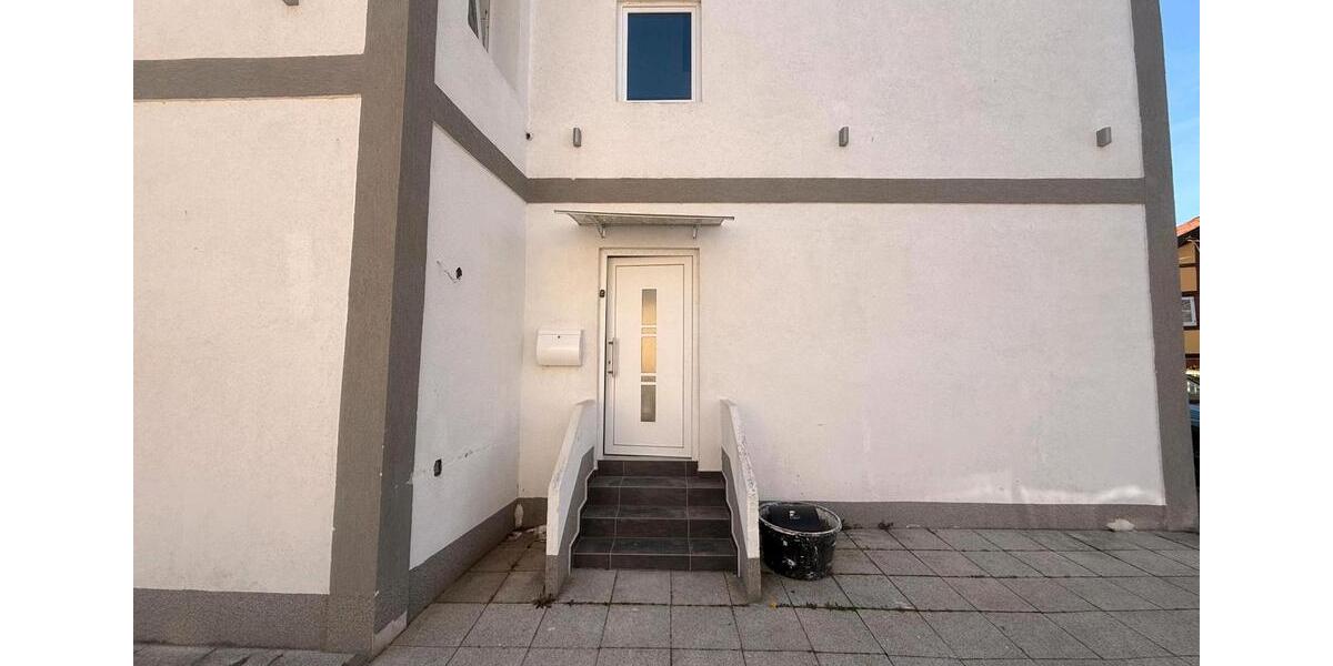 Einfamilienhaus Eschershausen - 7 Zimmer, 160 m&sup2;, 1.400&euro; | Angebot:26302712