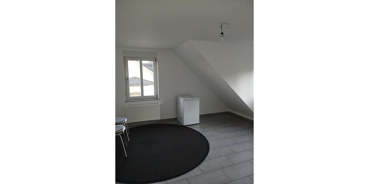 Dachgeschoßwohnung Siegen Kaan-Marienborn - 3 Zimmer, 88 m&sup2;, 940&euro; | Angebot:25251451