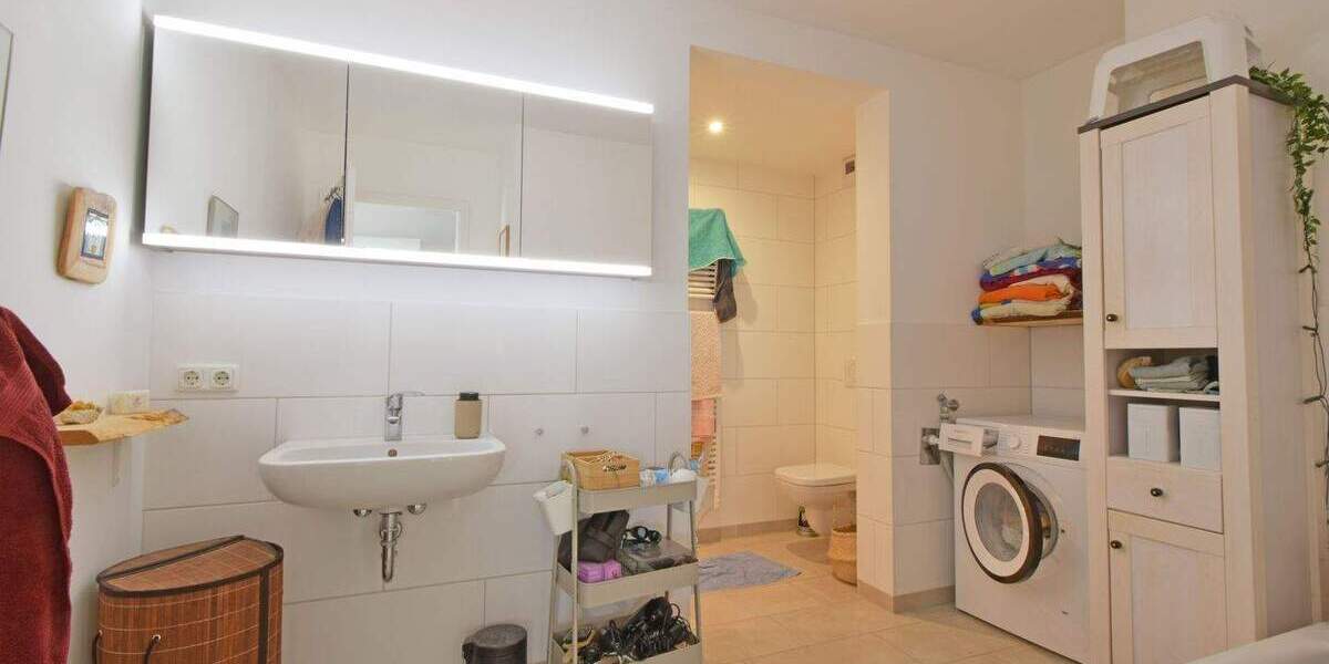 Etagenwohnung Reinbek - 3 Zimmer, 106 m&sup2;, 1.484&euro; | Angebot:24790582