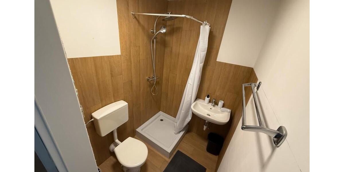 Etagenwohnung Langquaid - 4 Zimmer, 23 m&sup2;, 350&euro; | Angebot:24663290