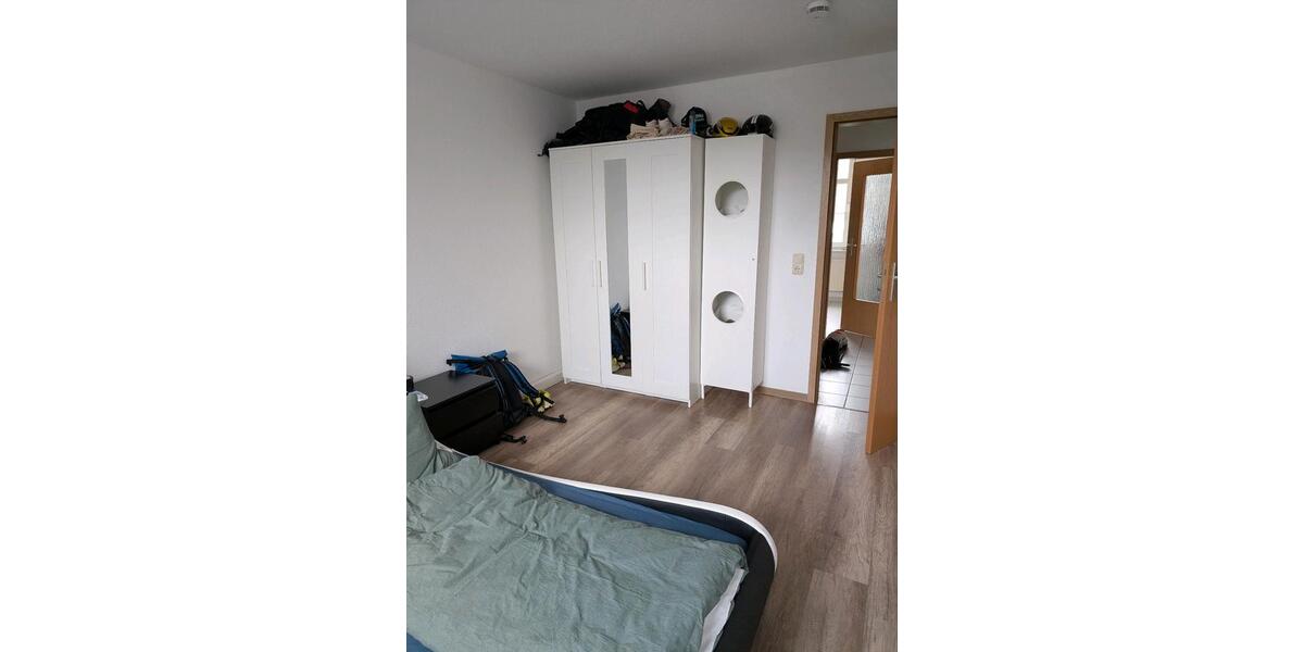 Dachgeschoßwohnung Schmölln - 2 Zimmer, 54 m&sup2;, 480&euro; | Angebot:26041699