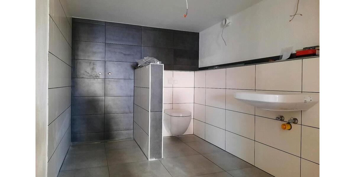 Etagenwohnung Zimmern ob Rottweil - 2 Zimmer, 420 m&sup2;, 490&euro; | Angebot:26183202