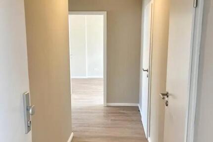 Wohnung Albstadt - 3 Zimmer, 75 m&sup2;, 885&euro; | Angebot:26096076