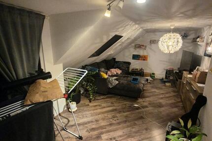 Wohnung Ohrdruf - 1 Zimmer, 65 m&sup2;, 600&euro; | Angebot:24859576