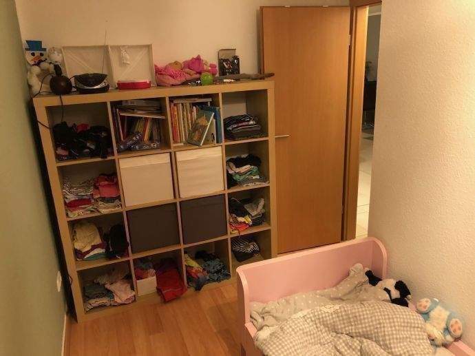 3 Raum Wohnung mit Balkon Laminat Lift in der Raiffeisenstraße Krämpfervorstadt 3 zimmer