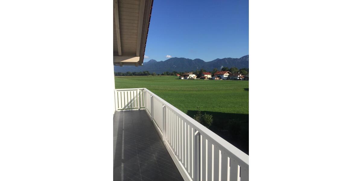 Wohnen auf Zeit Großweil - 7 Zimmer, 165 m&sup2;, 5.000&euro; | Angebot:26133591
