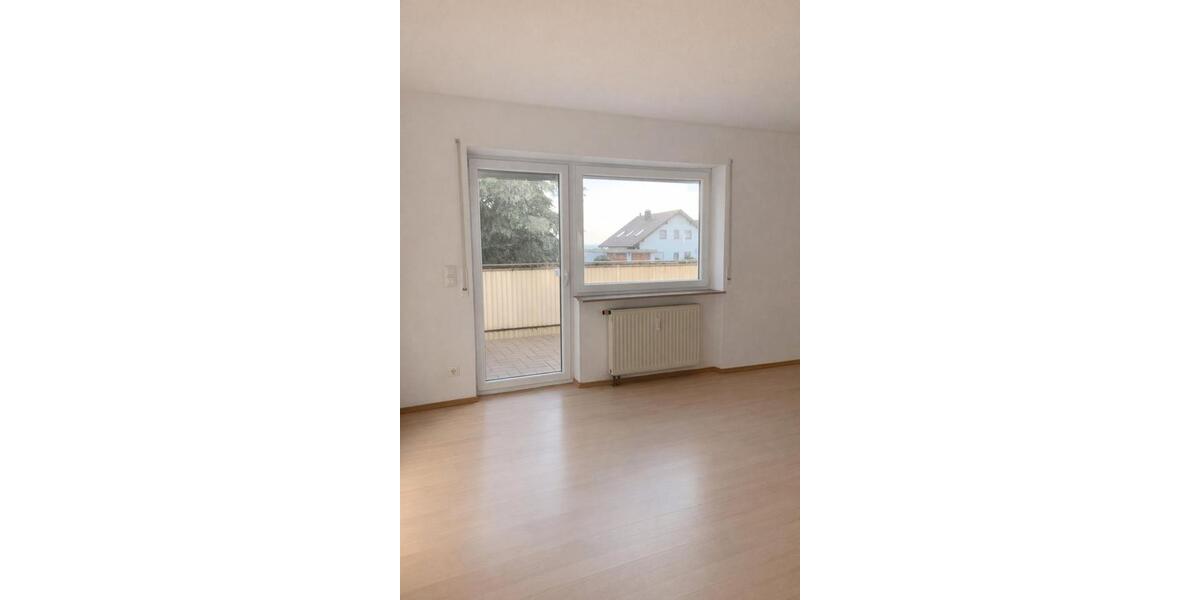 Erdgeschoßwohnung Neresheim - 4 Zimmer, 90 m&sup2;, 850&euro; | Angebot:25062014