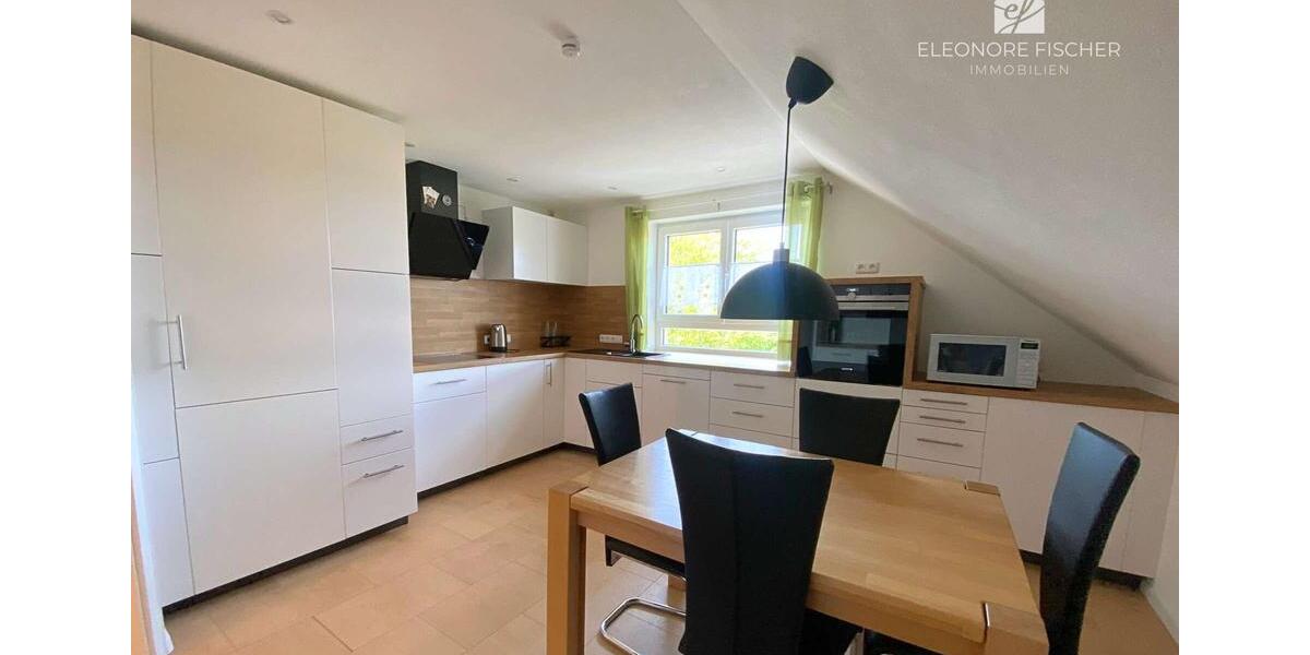 Dachgeschoßwohnung Fünfstetten - 5.5 Zimmer, 186 m&sup2;, 1.250&euro; | Angebot:22354812