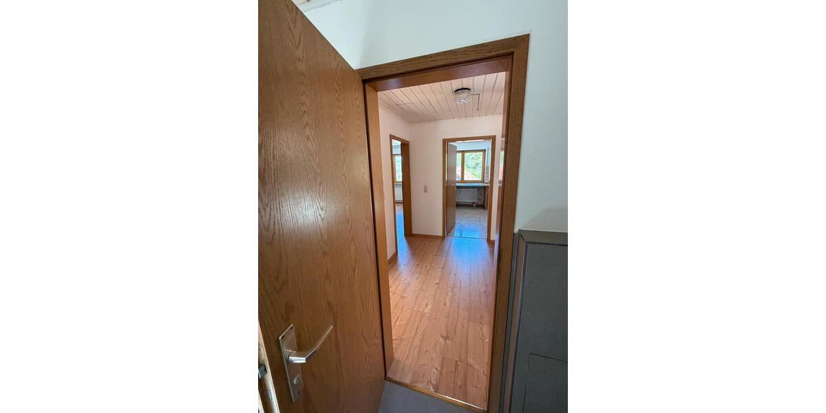 Dachgeschoßwohnung Boxberg - 2 Zimmer, 64 m&sup2;, 640&euro; | Angebot:26615266