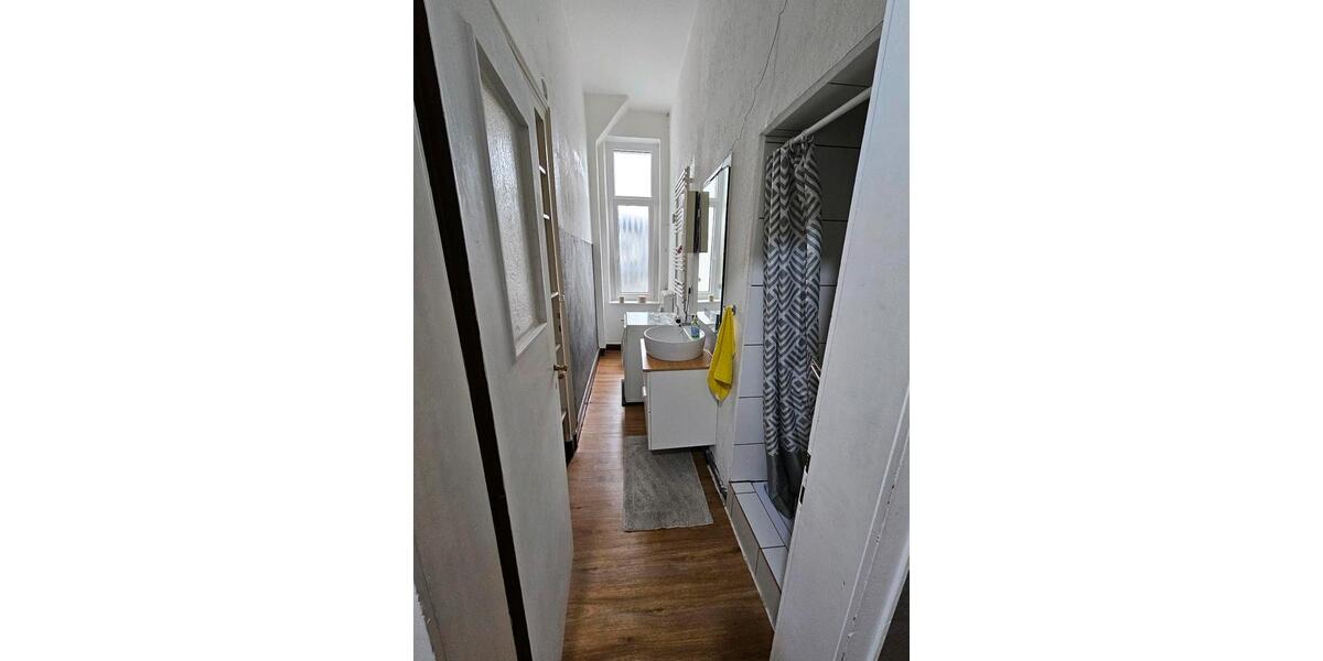 Etagenwohnung Solingen Wald - 3 Zimmer, 80 m&sup2;, 940&euro; | Angebot:24966156