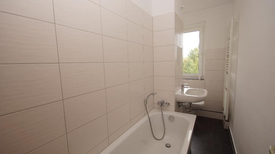 Etagenwohnung Dippoldiswalde - 3 Zimmer, 59 m&sup2;, 305&euro; | Angebot:21569600