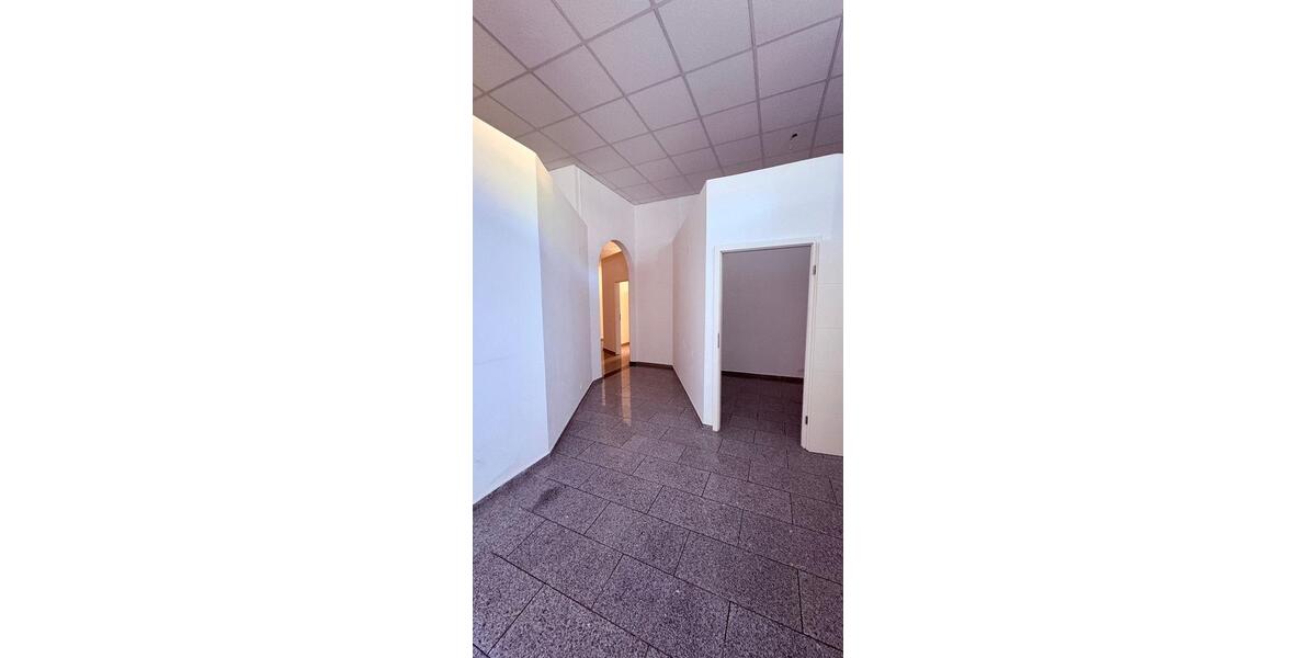 Gewerbeobjekt Reutlingen - 10&euro; | Angebot:26543996