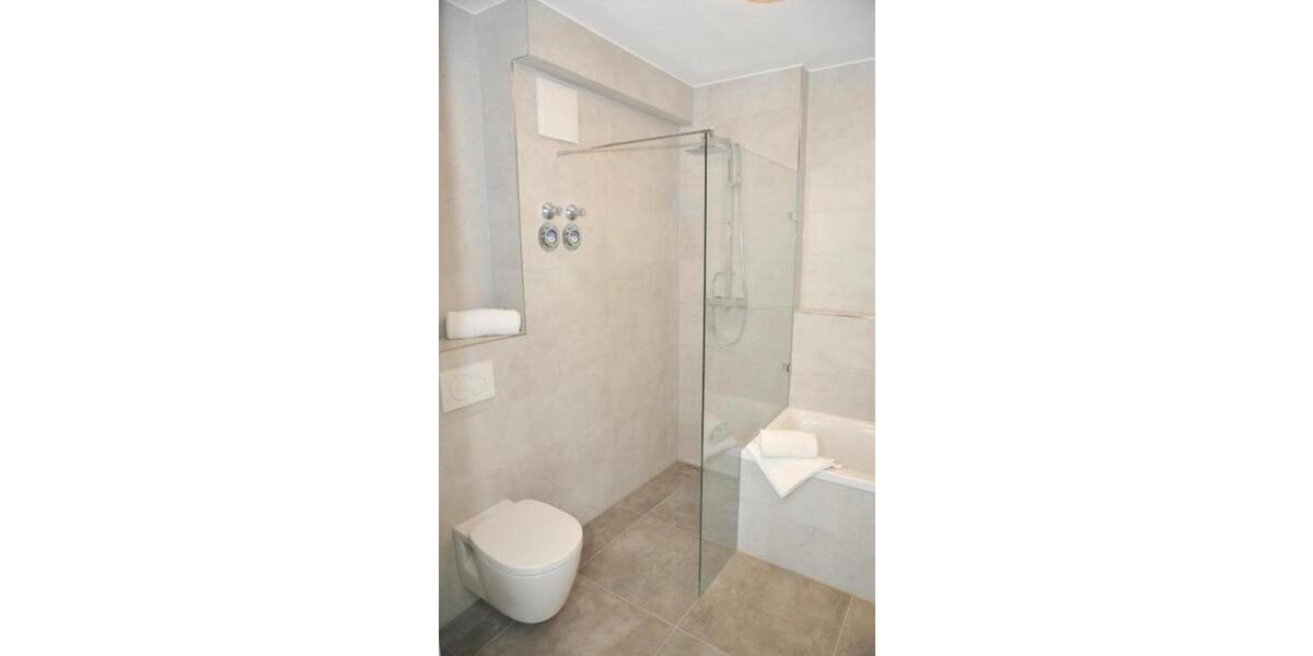 Etagenwohnung Regensburg Das Dörnberg - 3 Zimmer, 75 m&sup2;, 2.200&euro; | Angebot:19063438