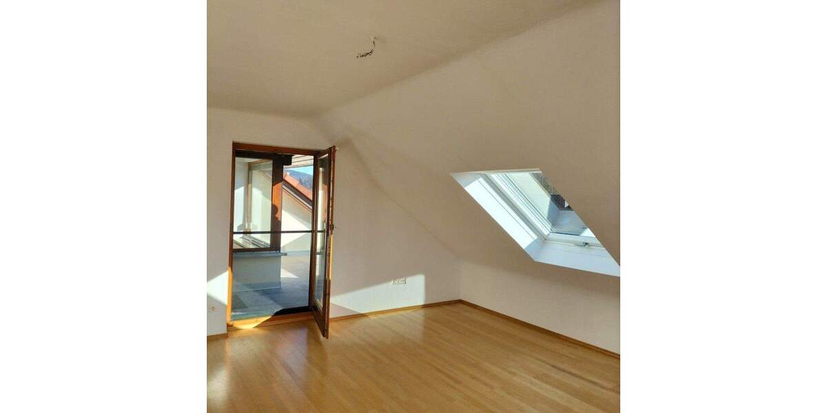 Etagenwohnung Hersbruck Altensittenbach - 3 Zimmer, 111 m&sup2;, 890&euro; | Angebot:25706193