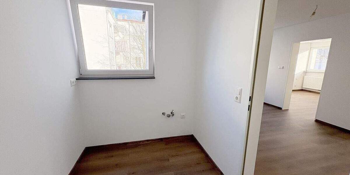 Etagenwohnung Straubing - 2 Zimmer, 60 m&sup2;, 650&euro; | Angebot:24436864