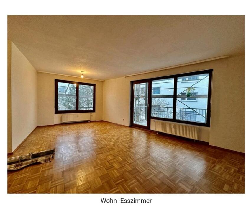 3,5 Zimmer Wohnung Balkon Garage Zentrum Sindelfingen