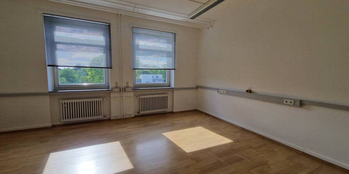 Gewerbeobjekt Bexbach Oberbexbach - 1.600&euro; | Angebot:23947122