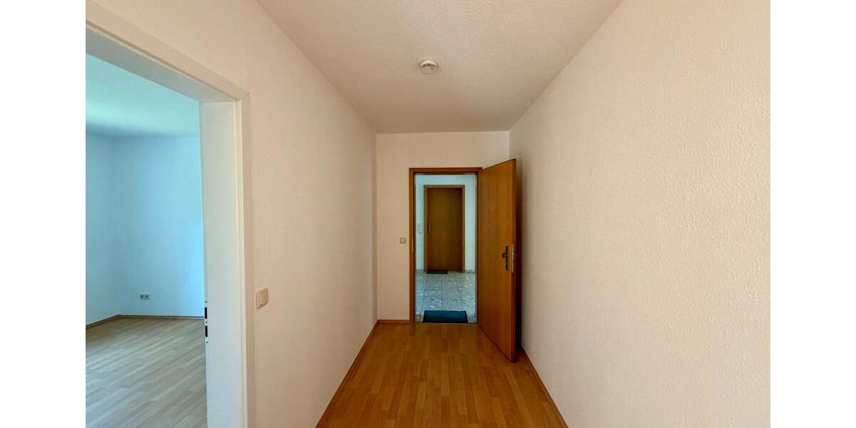 Erdgeschoßwohnung Weißenfels - 2 Zimmer, 50 m&sup2;, 350&euro; | Angebot:25364624