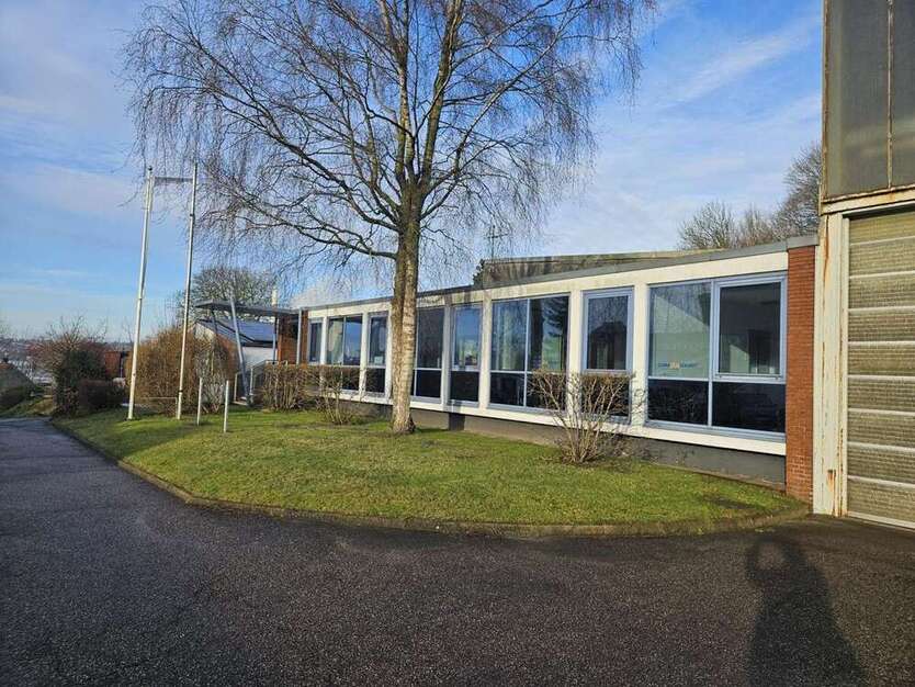 Büro in Flensburg 1.800 € 273 m²