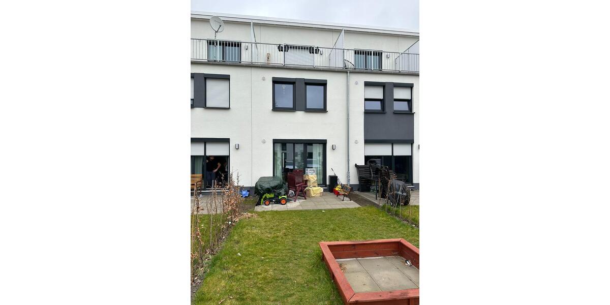 Reihenhaus Aurich Georgsfeld und Tannenhausen - 4.5 Zimmer, 135 m&sup2;, 1.590&euro; | Angebot:25379117