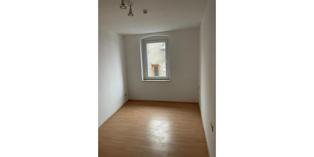 Erdgeschoßwohnung Herzberg (Elster) - 4 Zimmer, 87 m&sup2;, 522&euro; | Angebot:26504170
