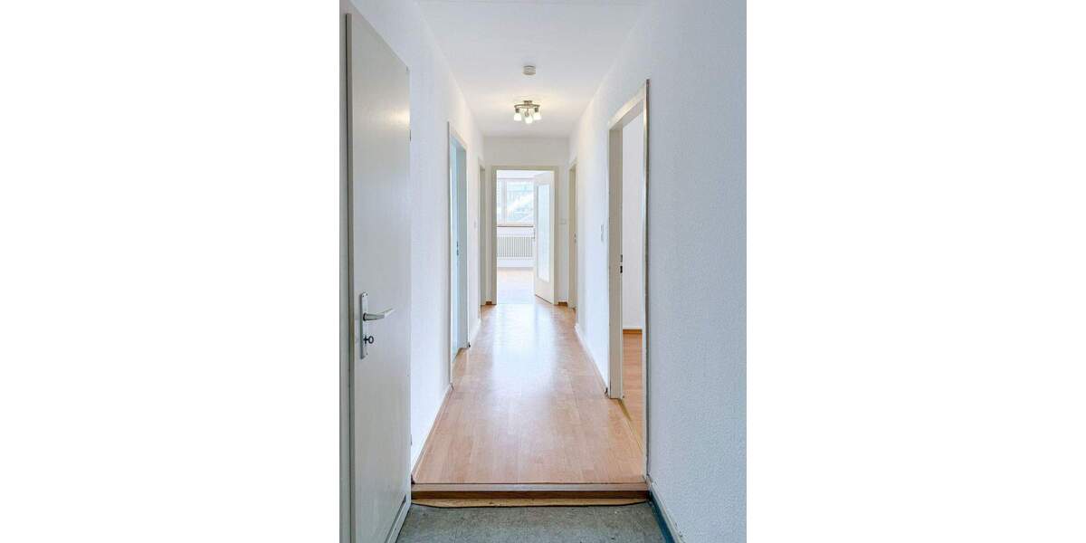 Etagenwohnung Konstanz Altstadt - 5 Zimmer, 100 m&sup2;, 1.650&euro; | Angebot:24875019
