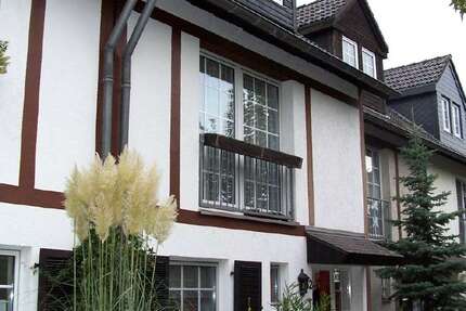 Haus zum Mieten in Ratingen 1.850 € 151 m² 5 zimmer