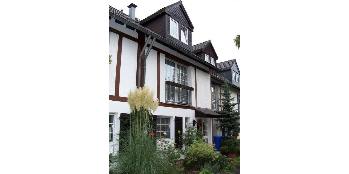 Haus zum Mieten in Ratingen 1.850 € 151 m² 5 zimmer