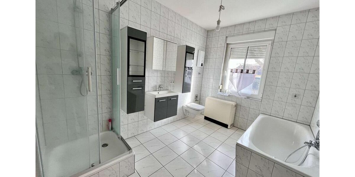 Etagenwohnung Grimma - 3 Zimmer, 94 m&sup2;, 660&euro; | Angebot:24875898