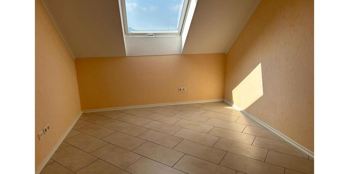 Etagenwohnung Gaggenau - 3 Zimmer, 88 m&sup2;, 1.100&euro; | Angebot:25867050