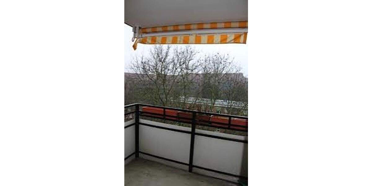 Etagenwohnung Hamburg Groß Borstel - 3 Zimmer, 84 m&sup2;, 1.400&euro; | Angebot:25338282