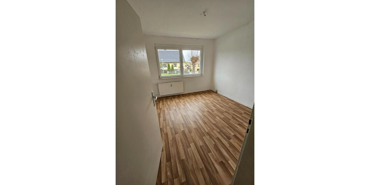 Etagenwohnung Coswig (Anhalt) - 3 Zimmer, 59 m&sup2;, 350&euro; | Angebot:25882590