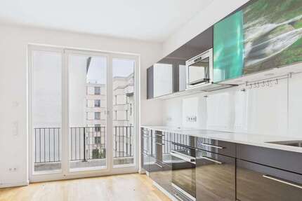 Wohnung zum Mieten in Berlin 2.230 € 105.5 m² 4 zimmer