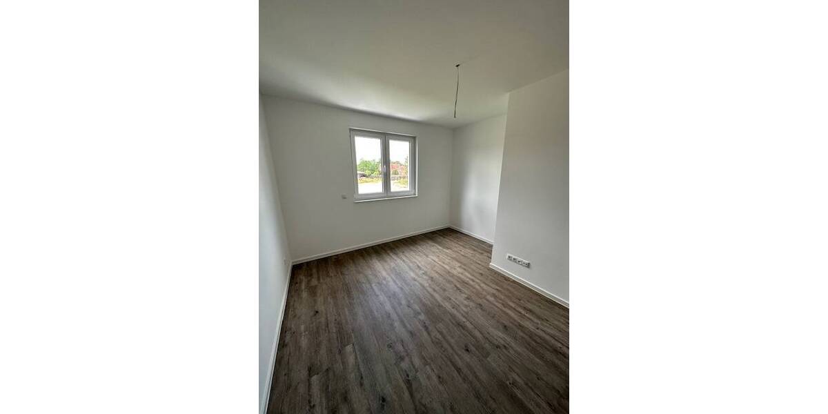 Etagenwohnung Langenhagen Schulenburg - 3 Zimmer, 116 m&sup2;, 1.350&euro; | Angebot:24333252