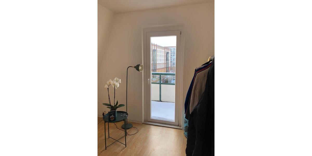 Wohnen auf Zeit Rostock - 2 Zimmer, 49 m&sup2;, 65&euro; | Angebot:25757679