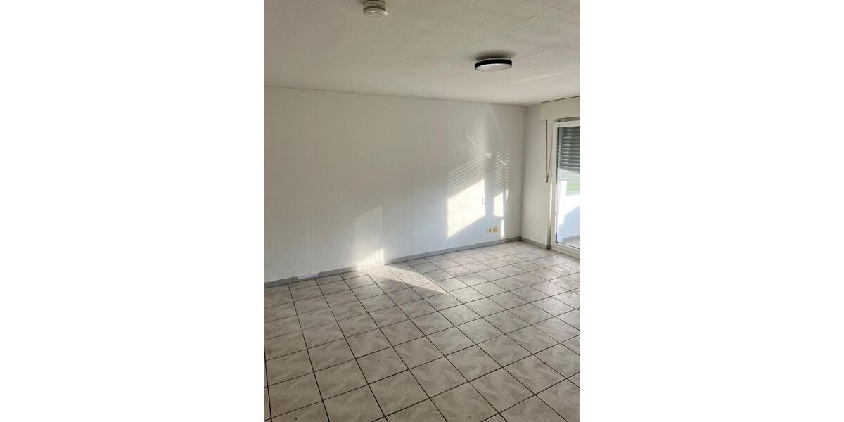 Etagenwohnung Meerbusch Necklenbroich - 1 Zimmer, 40 m&sup2;, 520&euro; | Angebot:25232912