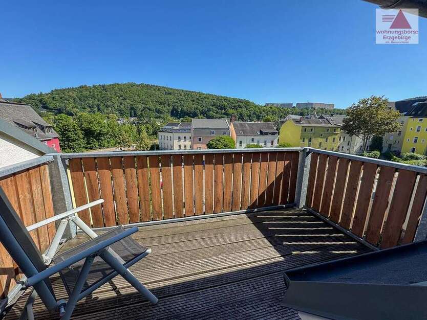 Wohnung zum Mieten in Aue 400 € 63 m²