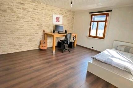 Zimmer in einer 5er WG