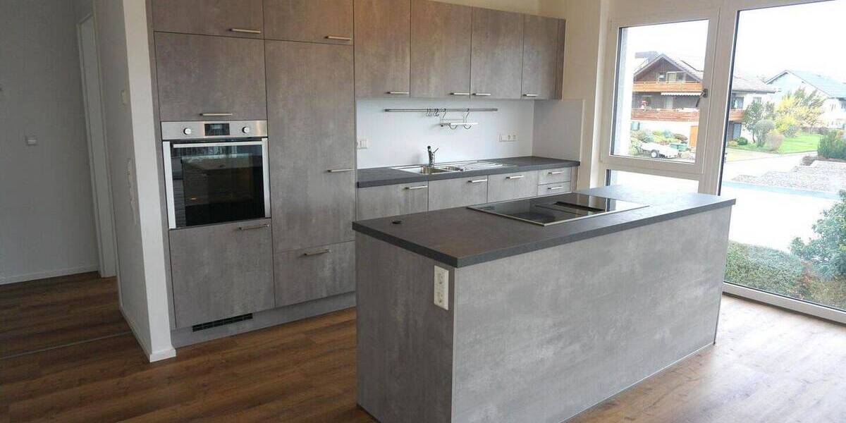 Etagenwohnung Altensteig - 3 Zimmer, 92 m&sup2;, 1.200&euro; | Angebot:26018234