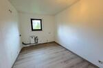 Erdgeschoßwohnung Wiesbaden Nordost - 4 Zimmer, 133 m&sup2;, 1.300&euro; | Angebot:25417642